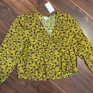 Long sleeve blouce, size XS